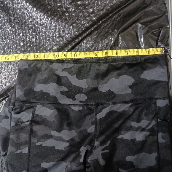 Ideology Black and Gray Leggings Versatile Activewear - Picture 6 of 16